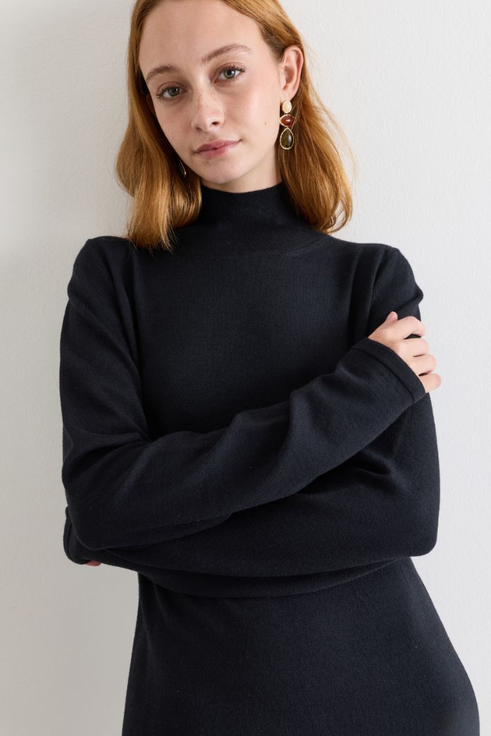 Fitted knit dress - BLACK - Intrend - 3