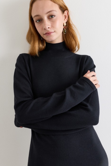 Abito aderente in maglia di lana