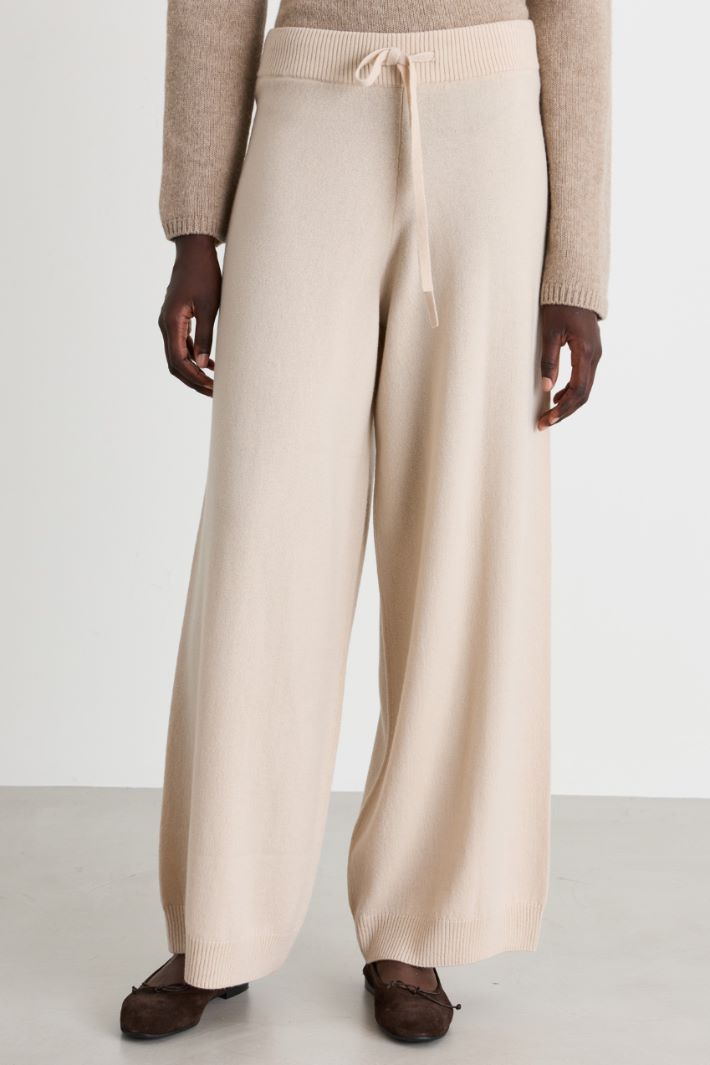 Knitted joggers - BEIGE - Intrend - 2
