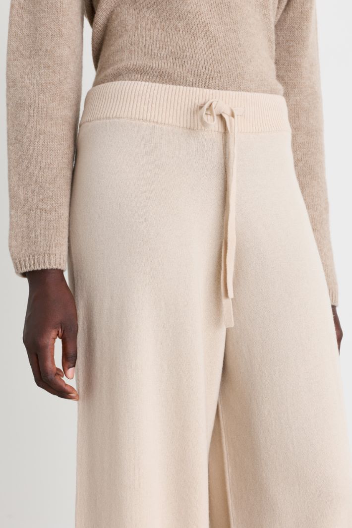 Knitted joggers - BEIGE - Intrend - 3
