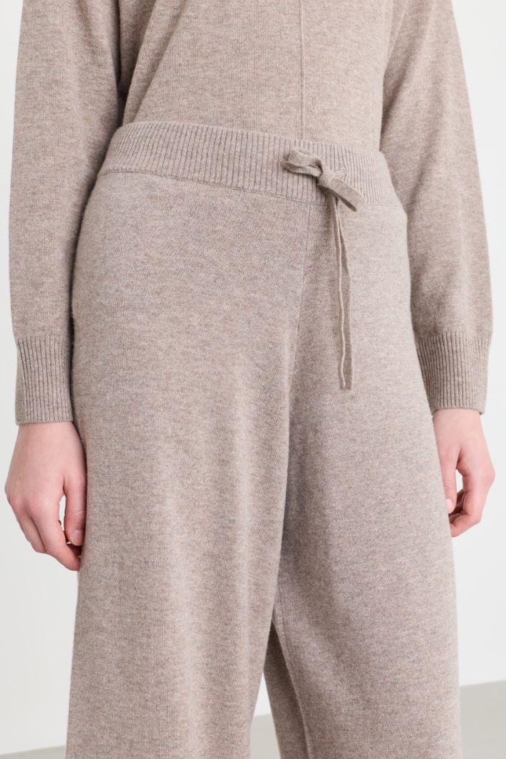 Knitted joggers - BEIGE - Intrend - 3