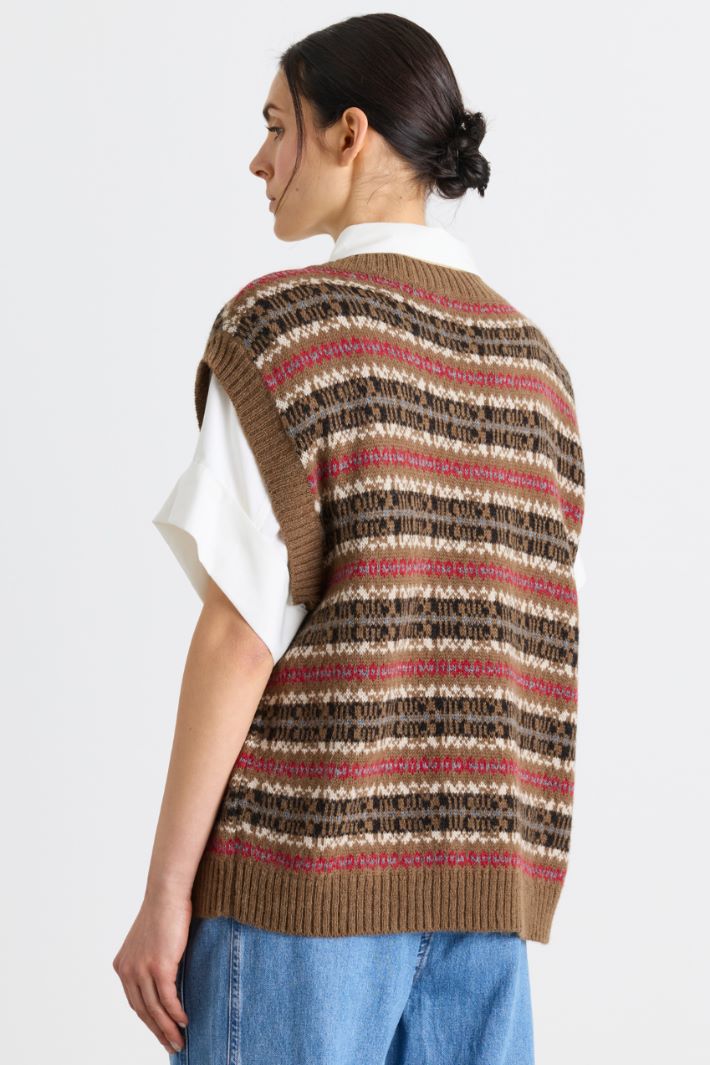 Jacquard-knit gilet - BROWN - Intrend - 4