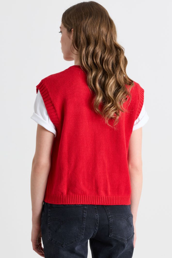 Button-Front Gilet - RED - Intrend - 4