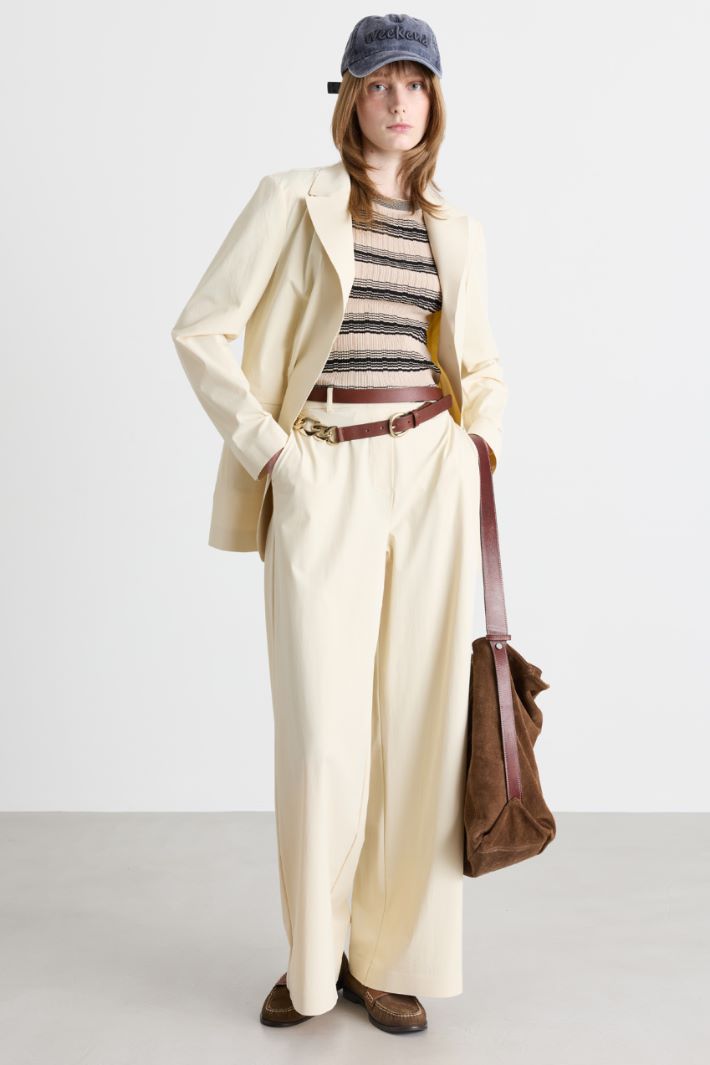 Haut ajusté en crêpe - BEIGE NOIR - Intrend