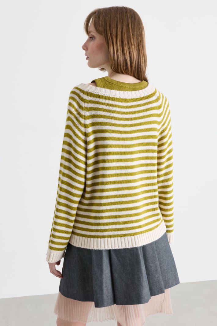 Gestreifter Pullover - GRÜN WEISS - Intrend - 4