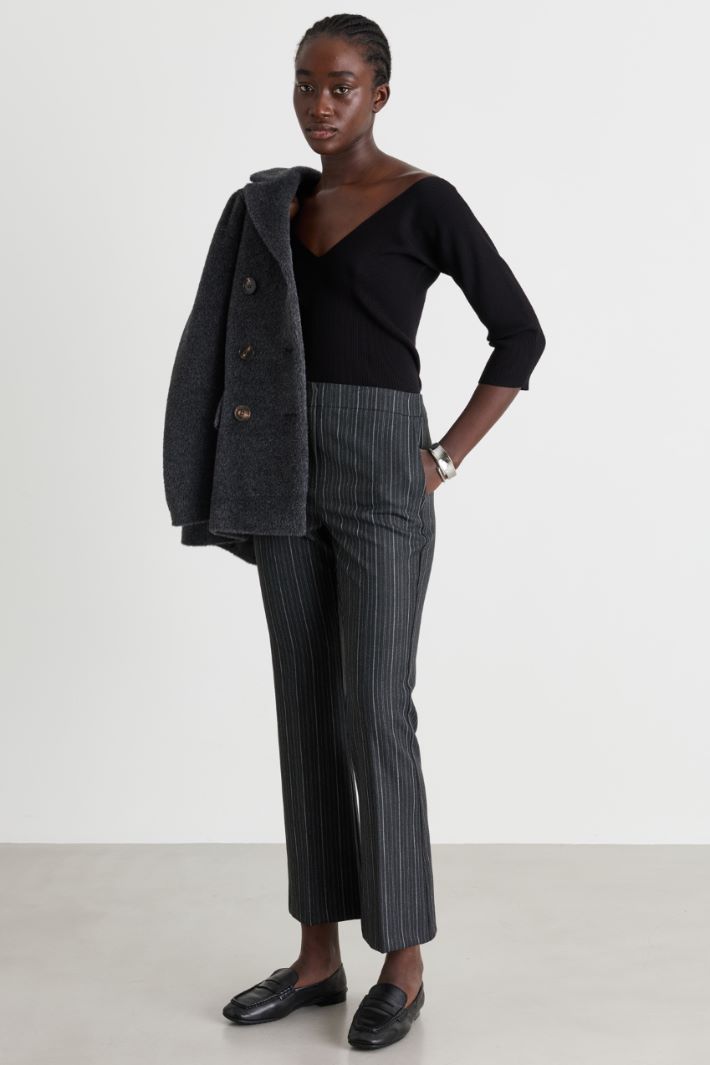 Kimono-sleeve knit top - BLACK - Intrend