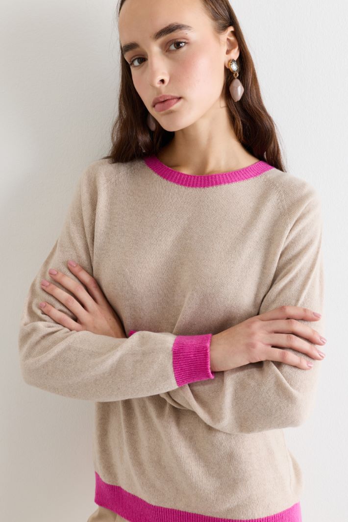 Maglia in lana e viscosa con bordi a contrasto - BEIGE FUXIA - Intrend - 3