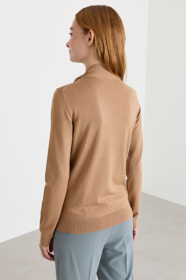 Jumper with scarf - CAMEL - Intrend - 4