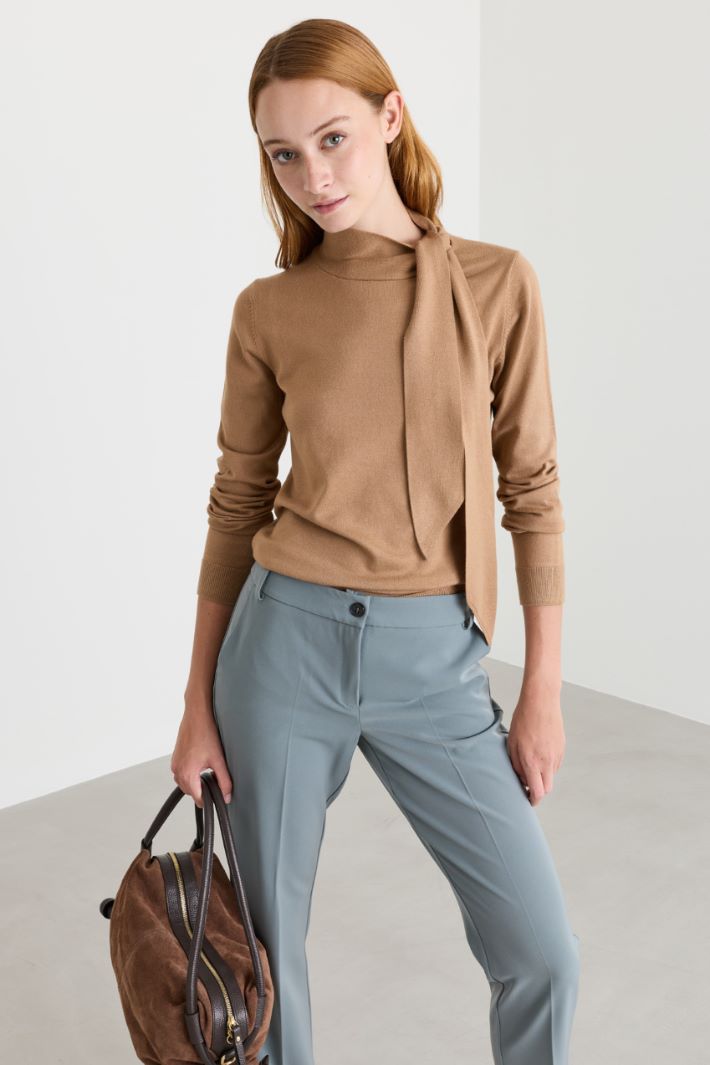 Jumper with scarf - CAMEL - Intrend - 2