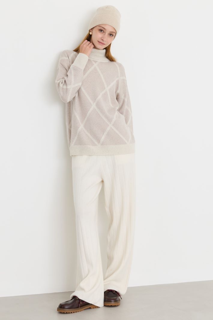 Maglia oversize con collo alto - BEIGE - Intrend