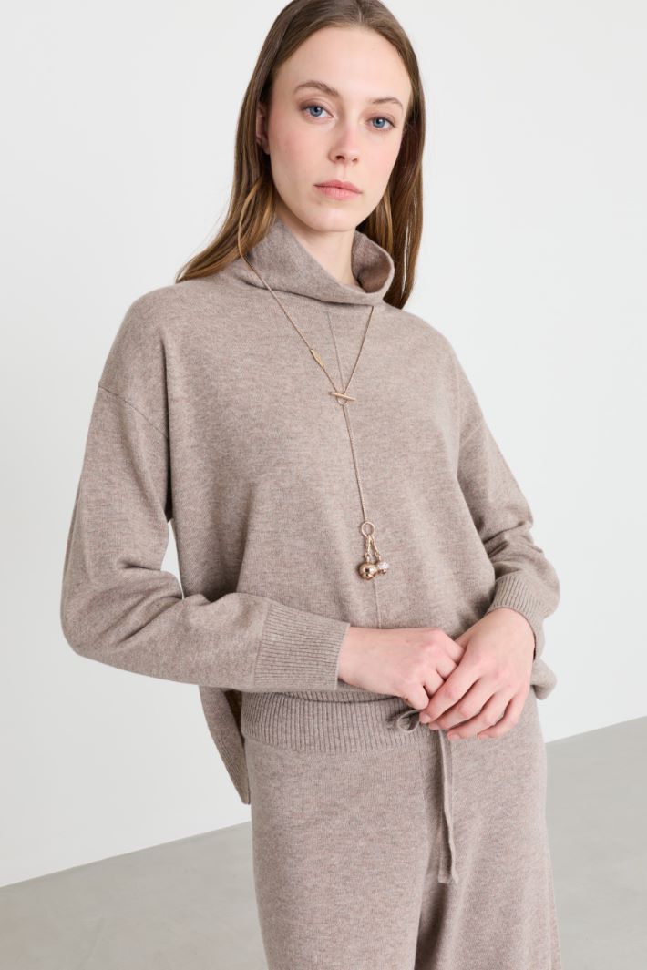 Maglia con spacchi - BEIGE - Intrend - 2