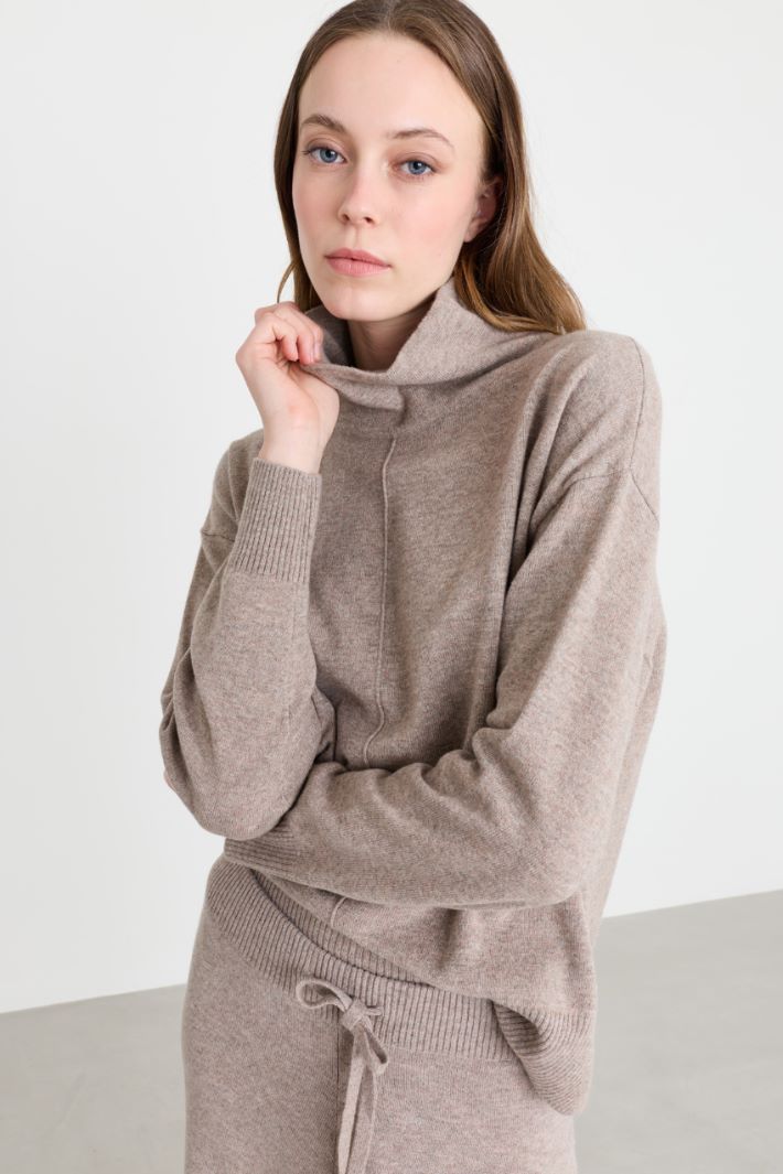 Maglia con spacchi - BEIGE - Intrend - 3