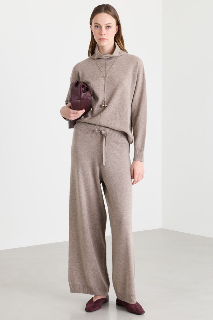Maglia con spacchi - BEIGE - Intrend