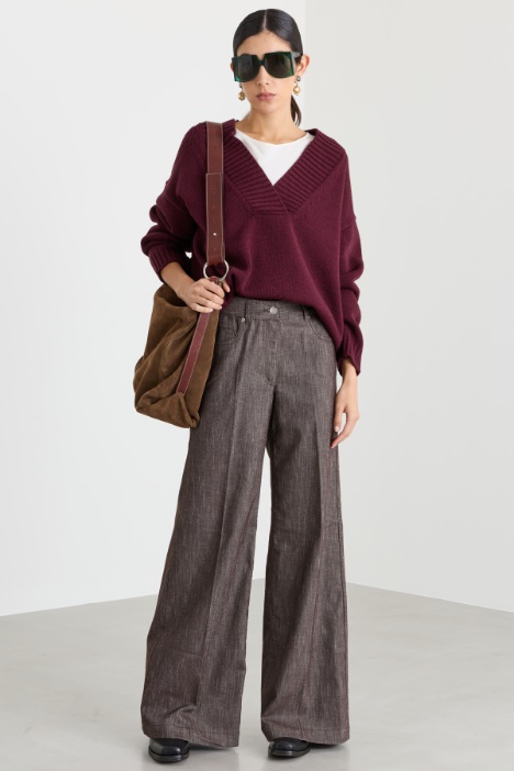 Oversize-Pullover mit V-Ausschnitt - Intrend
