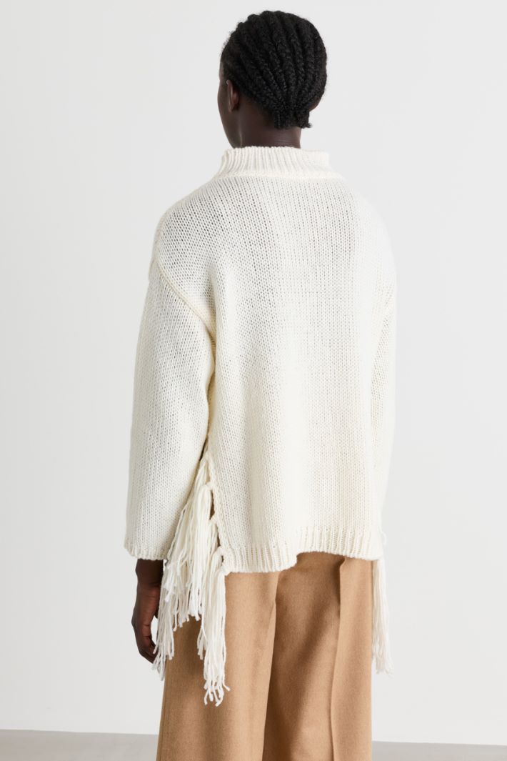 Jumper with side fringes - WHITE - Intrend - 4