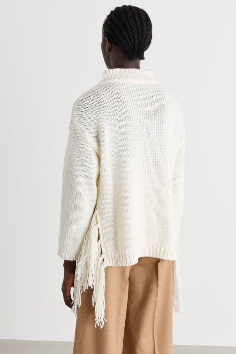 Maglia con frange laterali