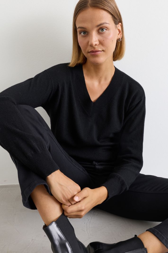 Loose-fit jumper - BLACK - Intrend - 3