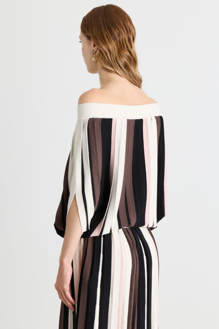 Maglia a pieghe plissè - NERO MARRONE BIANCO - Intrend - 4