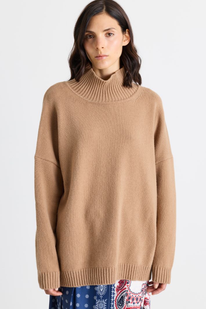 Roll-neck jumper - CAMEL - Intrend - 2
