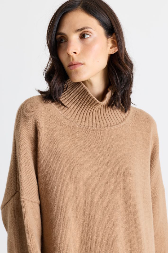 Roll-neck jumper - CAMEL - Intrend - 3