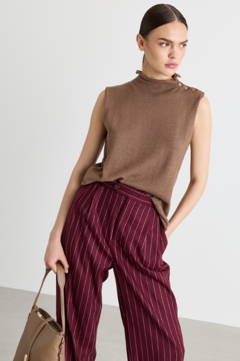 Sleeveless High-Neck Knit - Intrend