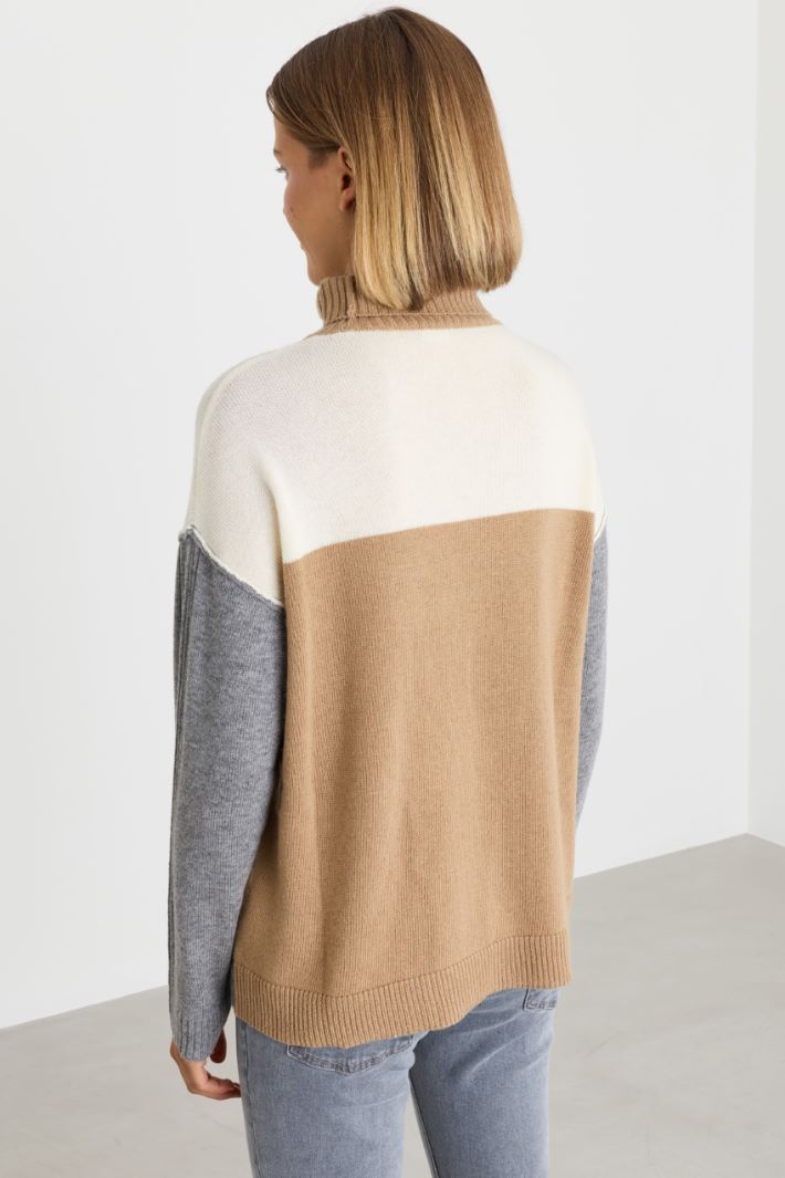 Oversized jumper - CAMEL - Intrend - 4
