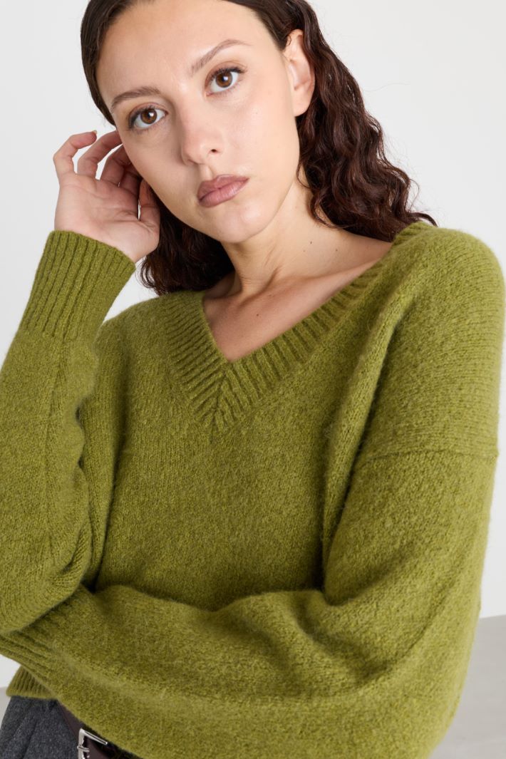 Pullover mit V-Ausschnitt - GRÜN - Intrend - 3