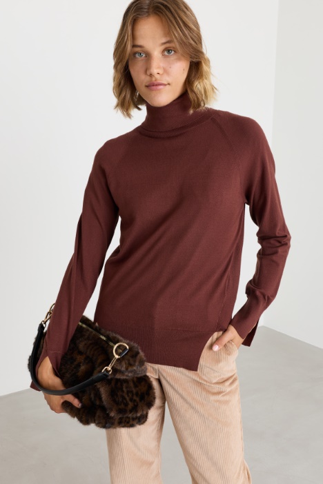 Stretch jumper with slits - Intrend