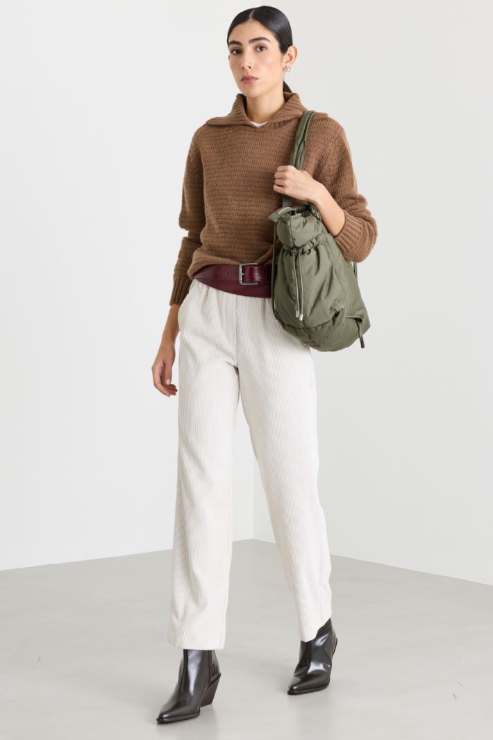 Maglia con maxi colletto a punta - MARRONE - Intrend