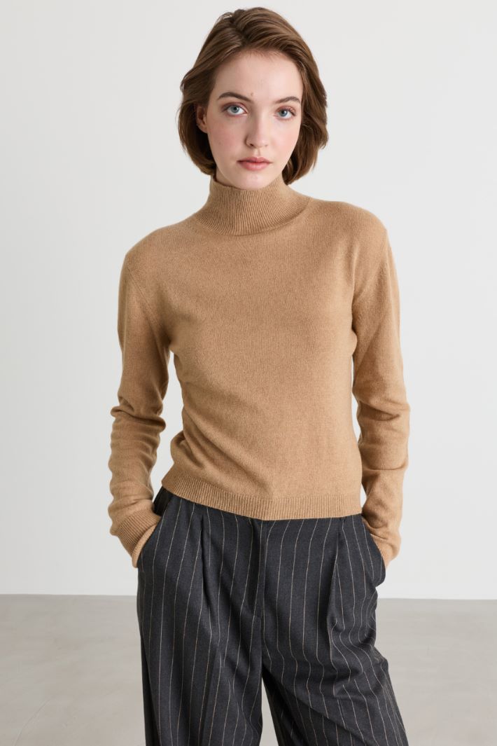 Crater-neck jumper - CAMEL - Intrend - 2