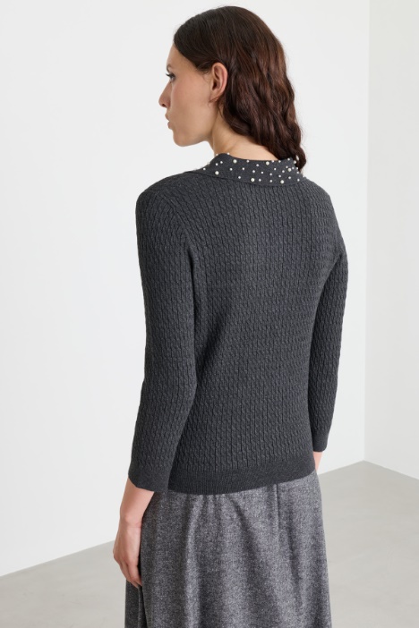 Maglia aderente stile polo