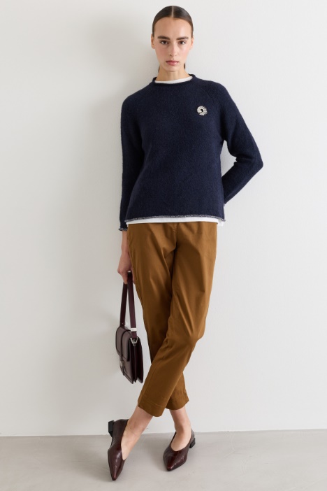 Jersey con broche joya - Intrend