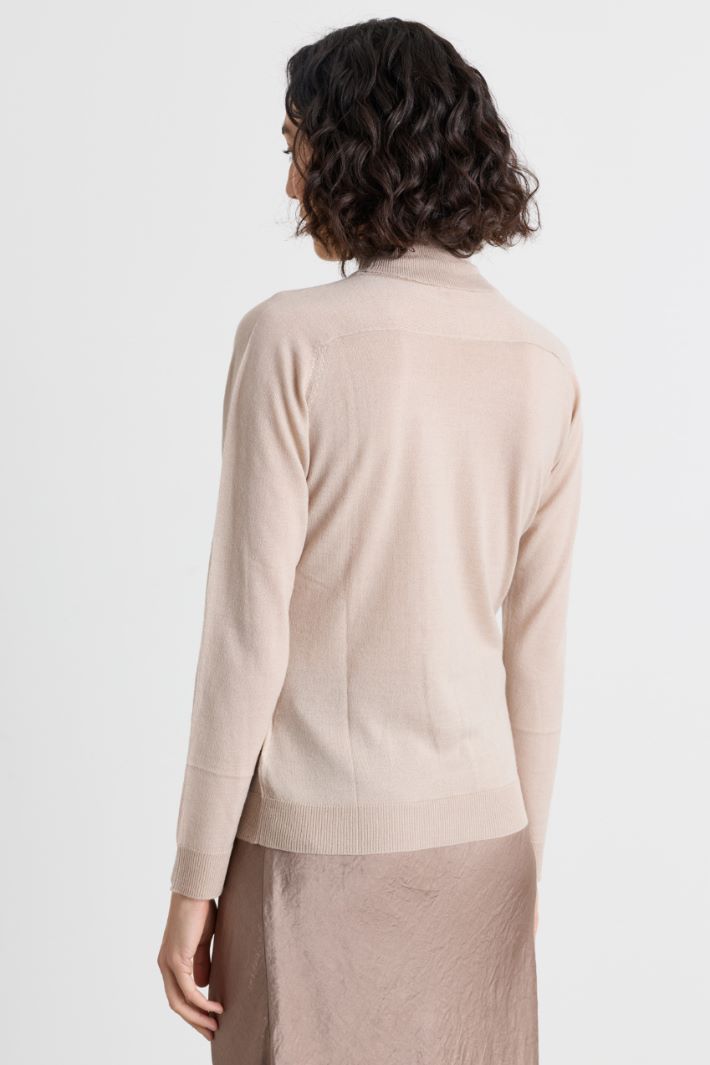 Enganliegender Rollkragenpullover - BEIGE - Intrend - 4