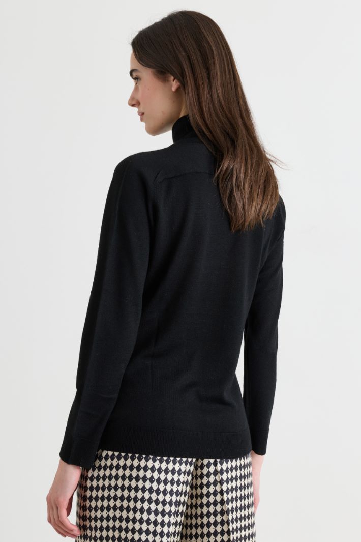 Slim-fit roll neck jumper - BLACK - Intrend - 4