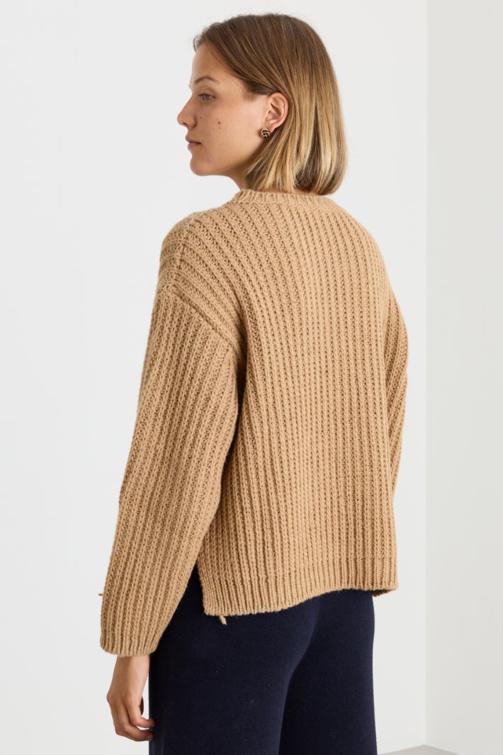 Jumper with Side Fringing - CAMEL - Intrend - 4