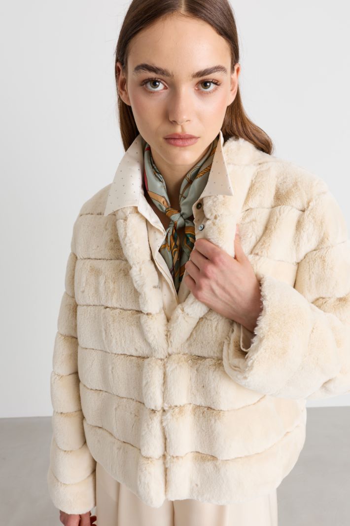 Flared jacket in a soft, warm fabric - WHITE - Intrend - 2