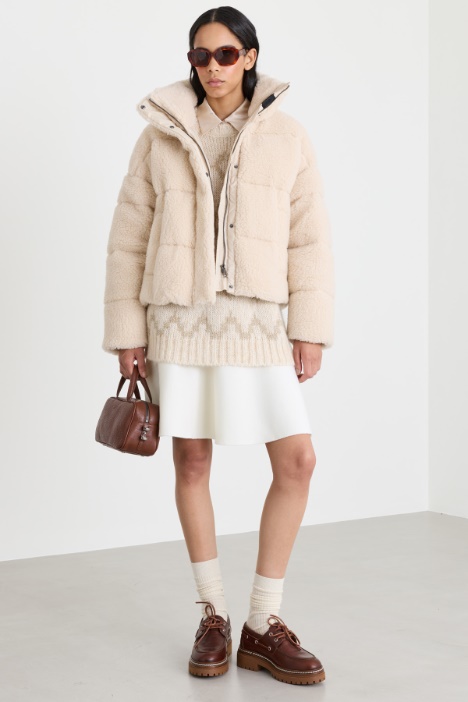Doudoune crop en tissu doux - Intrend