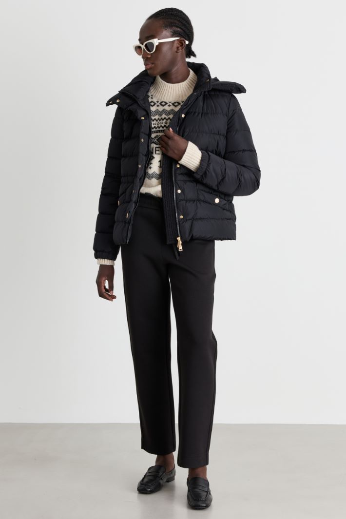 Short padded jacket in water-repellent taffeta - BLACK - Intrend