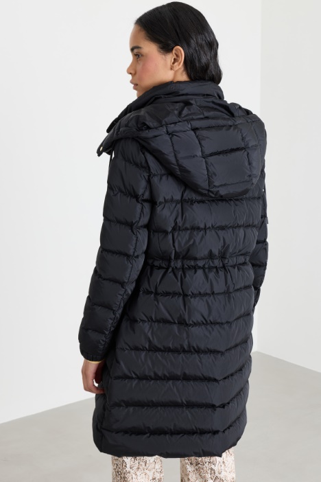 Piumino Cocoon in taffettà antigoccia