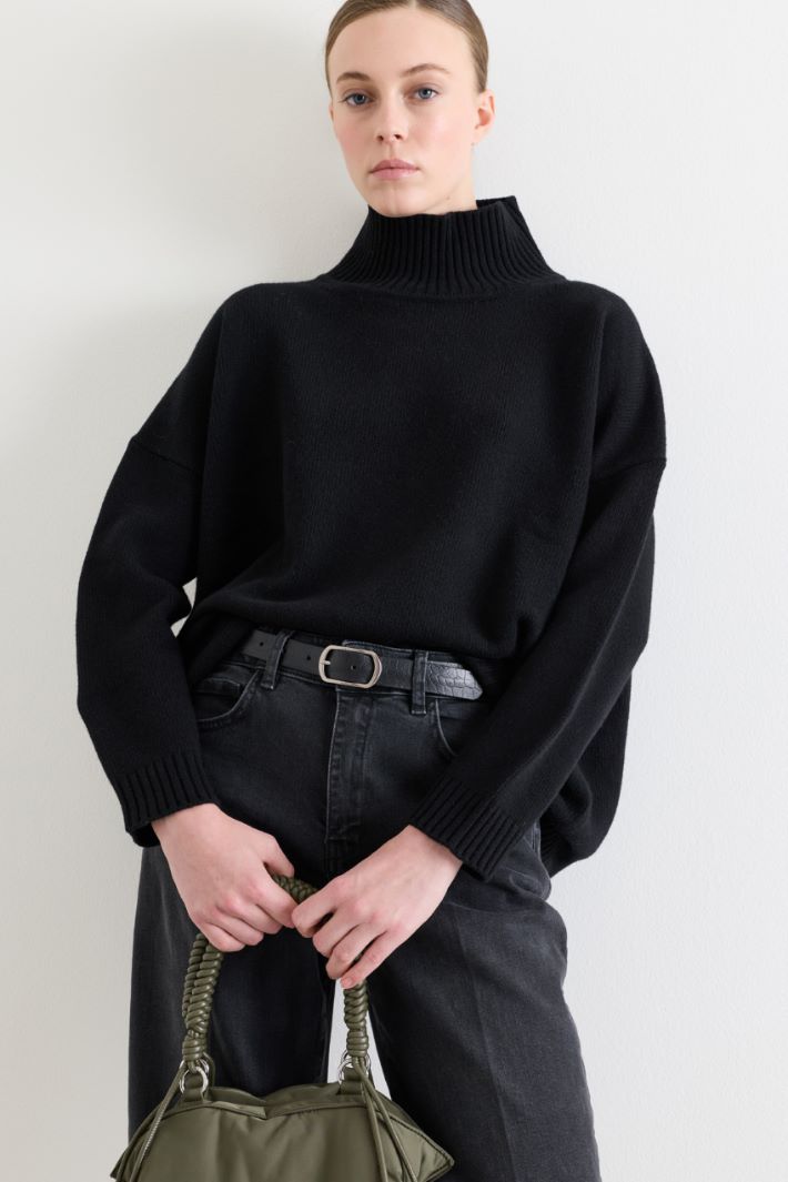 Croc-effect leather belt - BLACK - Intrend - 3