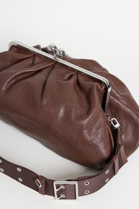 Clutch in morbida pelle