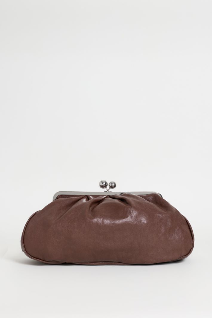Soft leather clutch bag - BROWN - Intrend