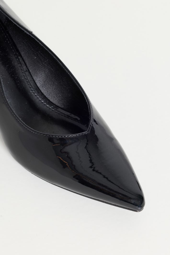 Low-Heeled Court Shoes - BLACK - Intrend - 4