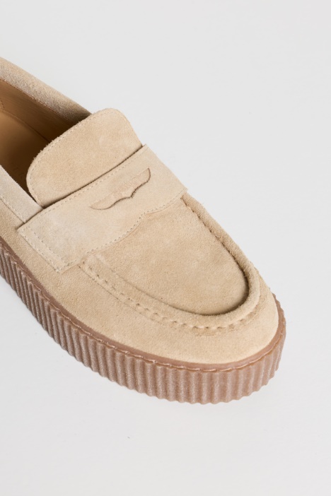 Mocasín con plataforma