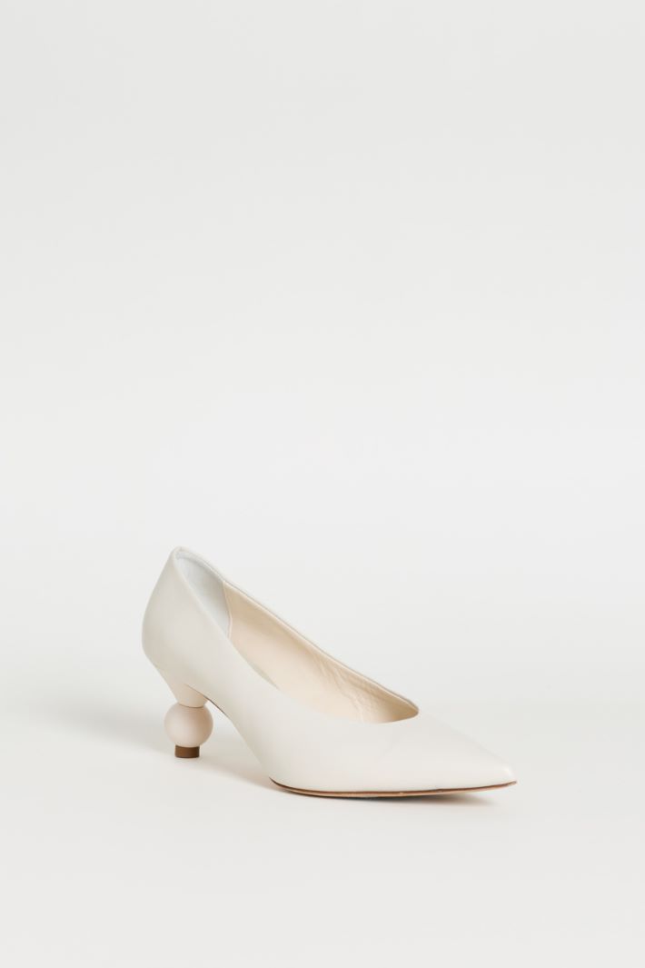 Boule Heel Court Shoes - WHITE - Intrend - 2