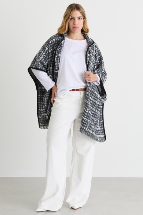 Bouclé poncho - Intrend