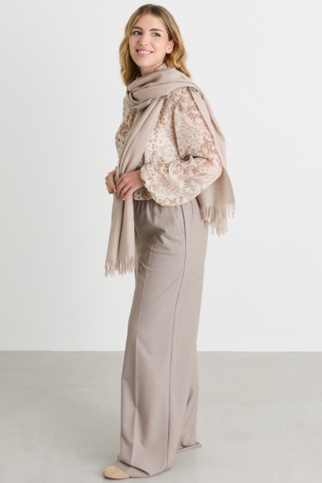 Embroidered wool stole - Intrend