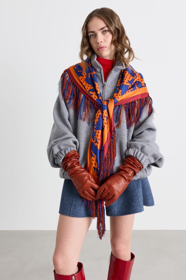 Fringed printed scarf - ORANGE BLUE RED - Intrend