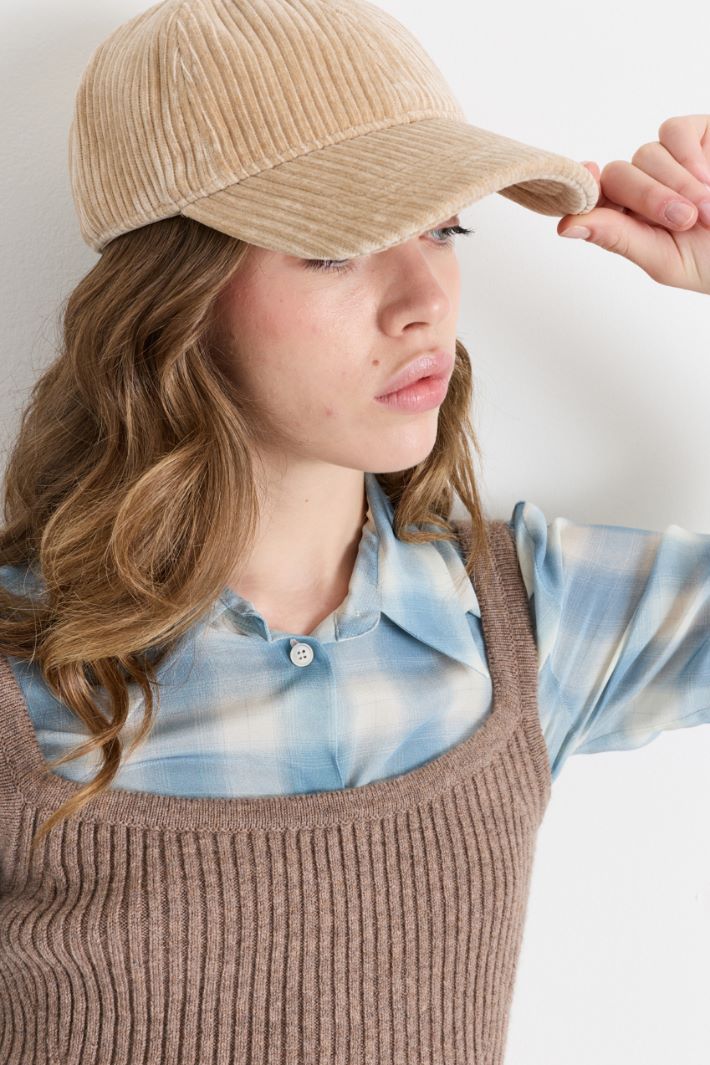 Gorra de béisbol de terciopelo - CAMELLO - Intrend - 2