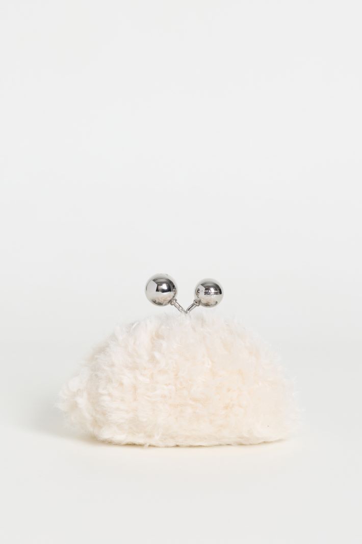 Cosy Fabric Clutch Bag - WHITE - Intrend